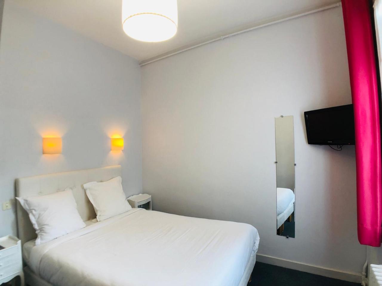 Cit'Hotel Le Volney 쏘뮤흐 외부 사진