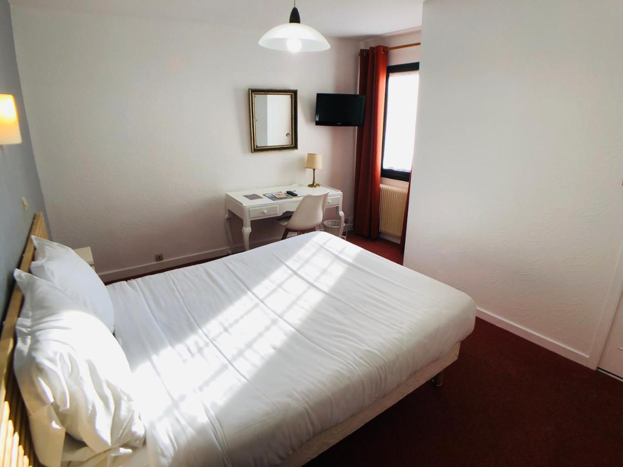 Cit'Hotel Le Volney 쏘뮤흐 외부 사진