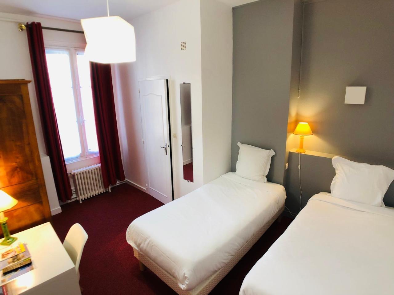 Cit'Hotel Le Volney 쏘뮤흐 외부 사진