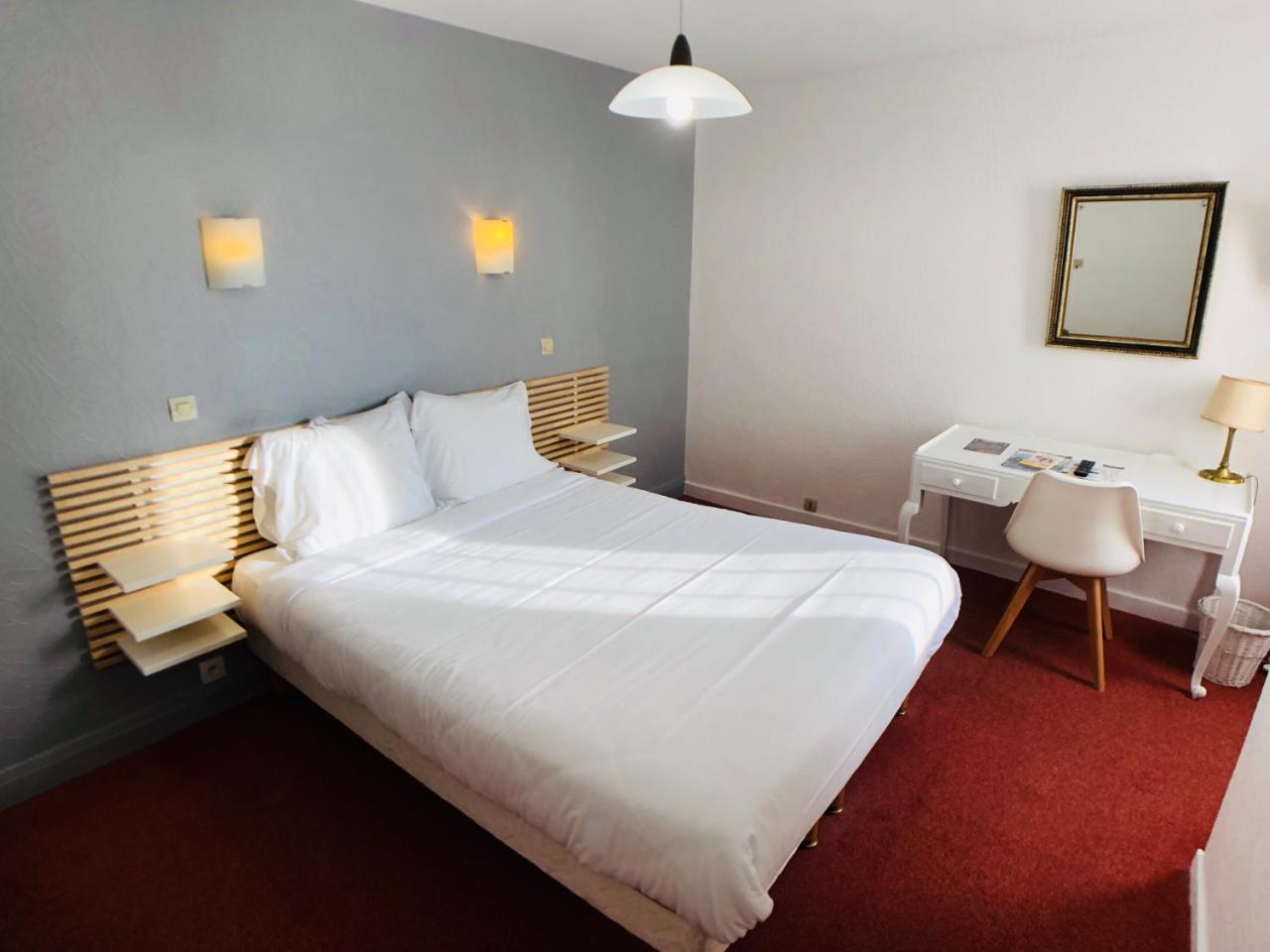 Cit'Hotel Le Volney 쏘뮤흐 외부 사진